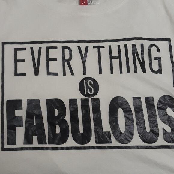 Divided Tops - Womens Sz S Everything is Fabulous Cropped White Graphic T-shirt Divided Top